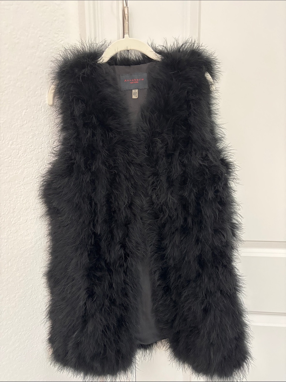 Annabelle New York marabou feather vest 100% silk lining size small like new